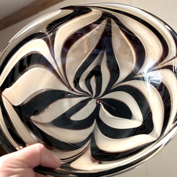 Vintage Murano Style Swirl Bowl, Beautiful Deep Purplish Red & White Swirl - Picture 3 of 9